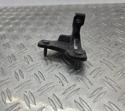 Mercedes-Benz E W213 Front door lower hinge 