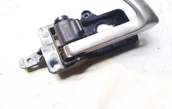 Hyundai Santa Fe Rear door interior handle 82623cm000 82623-cm000