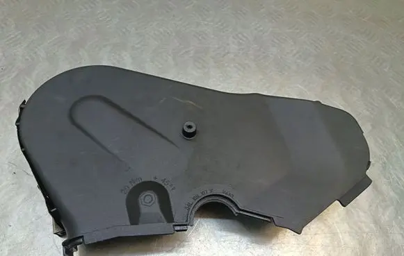 Skoda Superb B8 (3V) Timing belt guard (cover) 04L109107E