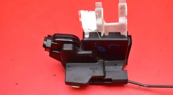 Hyundai Santa Fe Front door lock