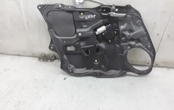 Mazda 3 I Front door window regulator with motor 5997X