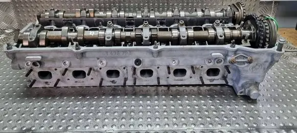 BMW 3 E46 Engine head S26383434 1436793