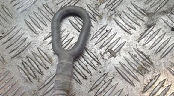 BMW 5 E39 Towing hook eye 