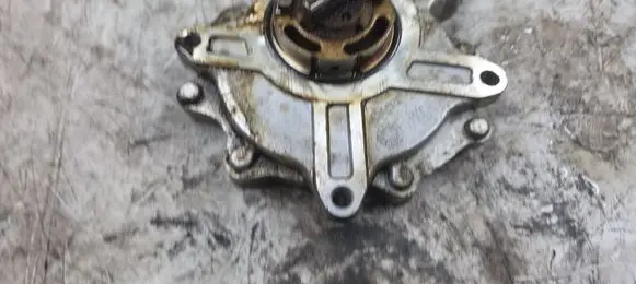 BMW 3 E46 Vacuum pump ST732M3A