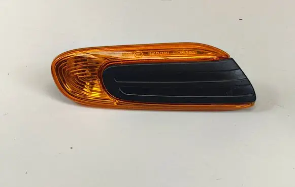 Mini One - Cooper F56 F55 Front fender indicator light 7298346 0223860 F02238000