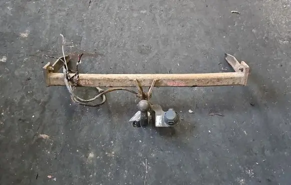 Toyota Corolla Verso E121 Tow bar set IMPRK1533909