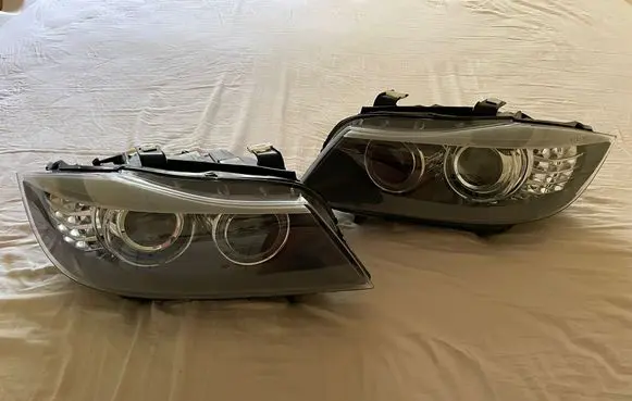 BMW 3 E90 E91 Headlights/headlamps set 63117240247 63117240248