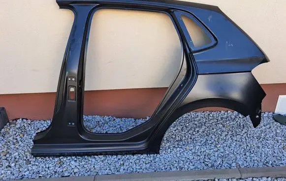 Volkswagen Polo VI Fender