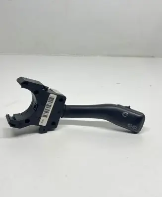 Volkswagen Golf IV Wiper control stalk 4B0953503F CZK0301202012