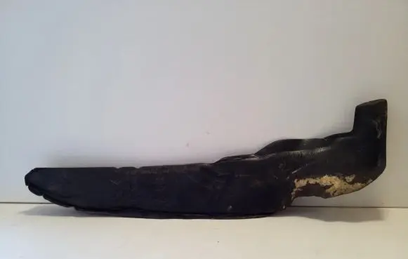 Ford Ecosport Fender end trim CN15N16E560AB