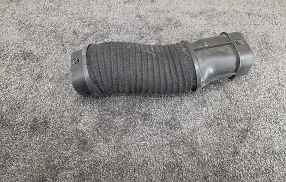 Maserati Grecale Air intake duct part 670156363