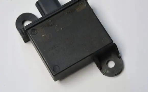 Volkswagen Touareg II Tire pressure sensor 7PP907283