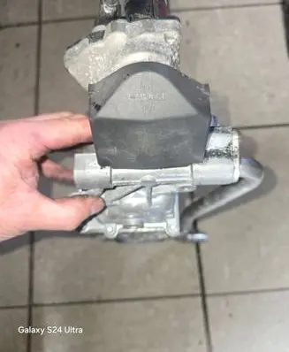 Seat Ibiza IV (6J,6P) EGR valve cooler 03P131512