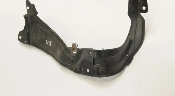 Volkswagen Golf V Headlight/headlamp mounting bracket 