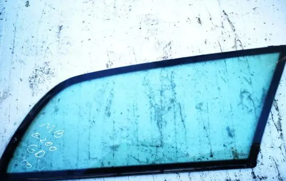 Mercedes-Benz E W210 Rear side window