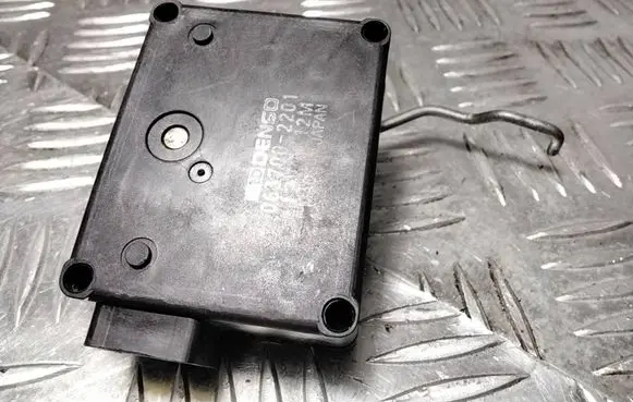 Honda Accord Air flap motor/actuator 0637002201