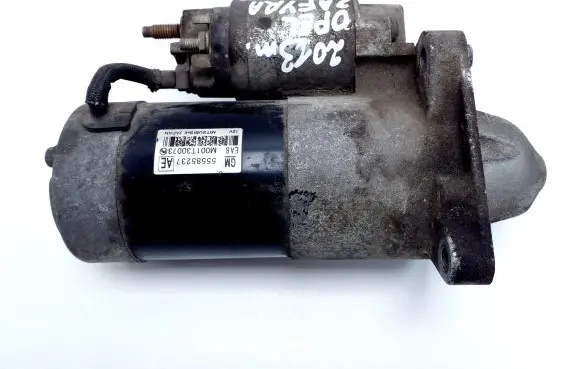 Opel Zafira C Starter motor 55585237 M001T30073