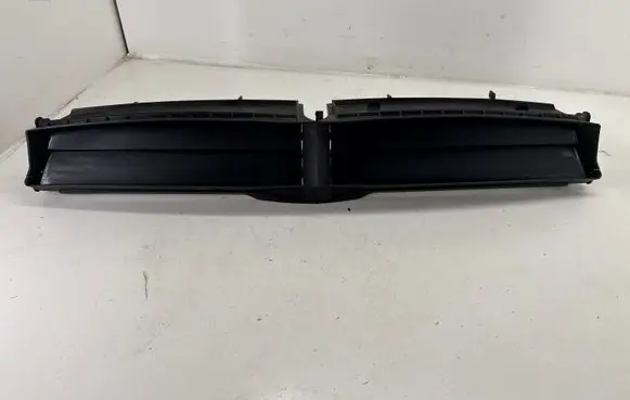 Tesla Model X Intercooler air guide/duct channel 103485000E 105614800C 105516090D
