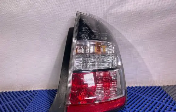 Toyota Prius (XW20) Rear/tail lights 8928S120R