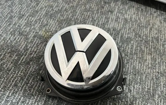 Volkswagen Golf VII Tailgate/trunk/boot exterior handle 5G6827469F