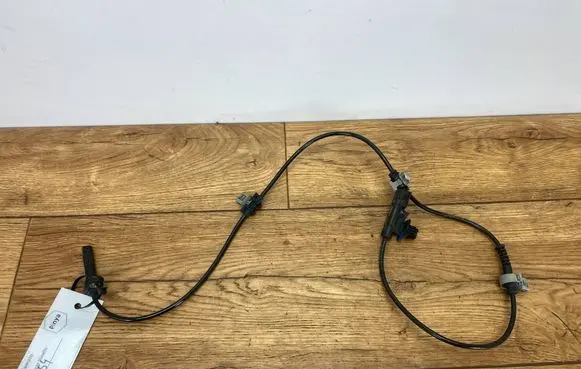 Chevrolet Camaro ABS rear brake sensor 84256809.pinya