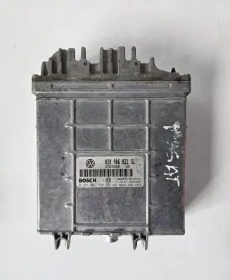 Volkswagen PASSAT B5 Engine control unit/module 028906021GL 0281001656