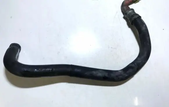Volvo S70 V70 V70 XC Engine coolant pipe/hose