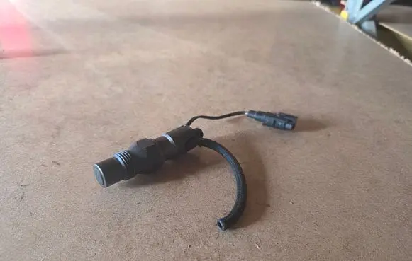 Ford Mondeo MK II Fuel injector LDC013R01