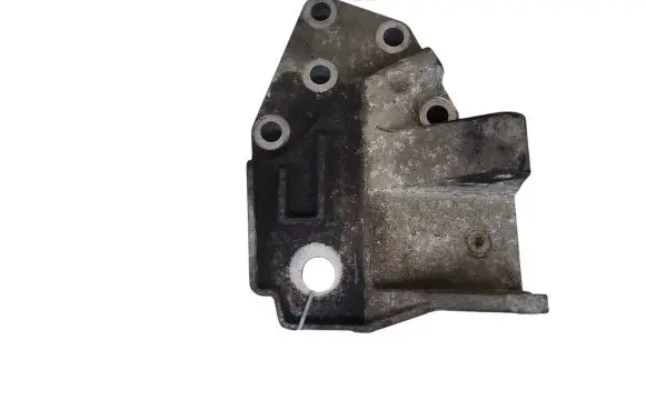 Land Rover Freelander 2 - LR2 Engine mounting bracket 6G926F030CB