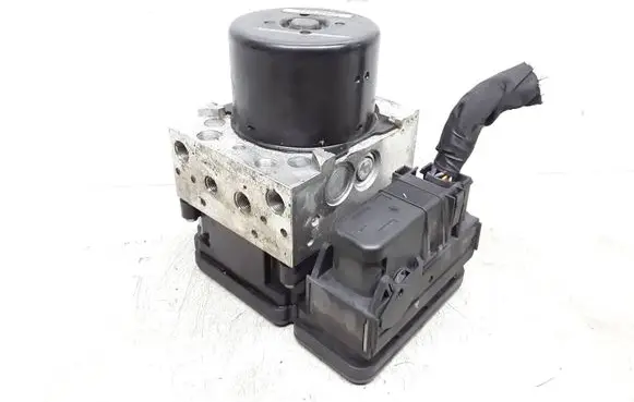 Volvo V60 ABS Pump 31329137