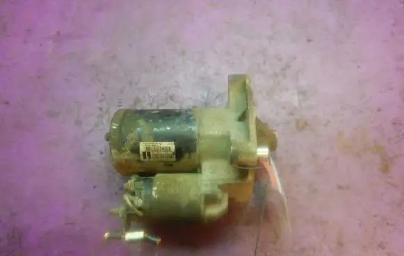 Peugeot 206 Starter motor M000T45071ZT