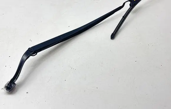 Chrysler Pacifica Windshield/front glass wiper blade 68316738AA WBF00020AB 68316740AA