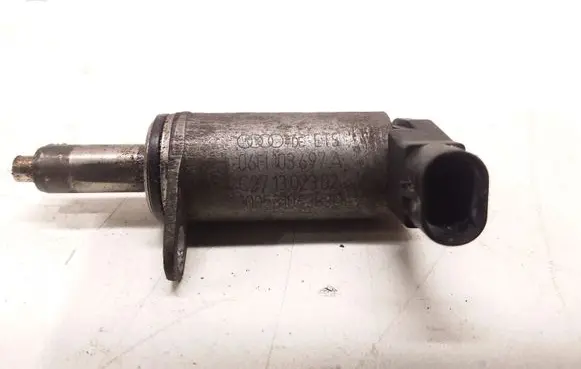 Audi A5 8T 8F Valve oil control 06H103697A