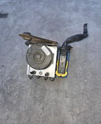 Peugeot 206 ABS Pump 9641871180 10020700024 020700023462