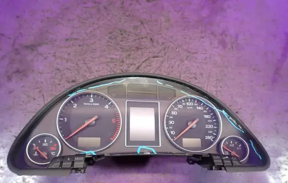 Audi A4 S4 B6 8E 8H Speedometer (instrument cluster) 8E0920900M