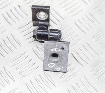 BMW 4 F36 Gran coupe Front door upper hinge 7246068