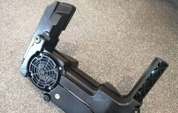 Audi A4 S4 B8 8K Subwoofer speaker 8K9035382B