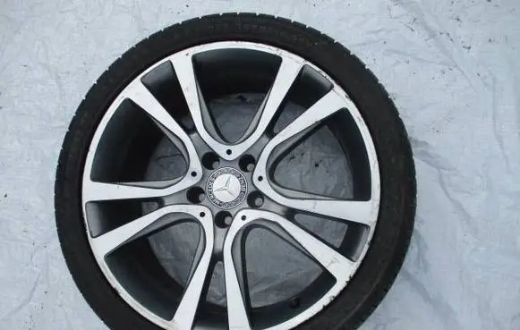 R19 alloy rim