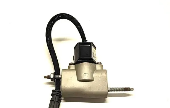Air conditioning (A/C) expansion valve