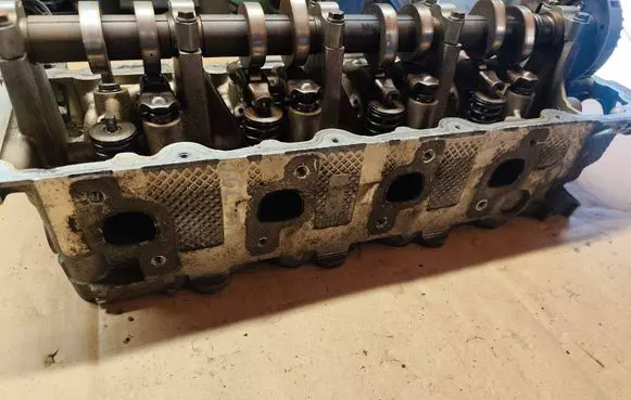 Jeep Grand Cherokee (WJ) Engine head 53020802