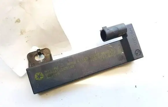 Maserati Quattroporte Antenna control unit 68071978AA P68071978AA