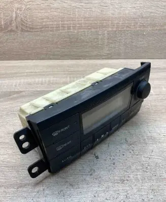 Mazda Premacy Climate control unit NG28CB82B