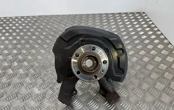 Seat Arona Front wheel hub 2Q0407256K