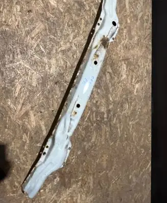 Volkswagen Crafter Front bumper cross member