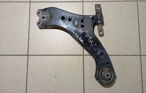 Lexus NX Front lower control arm/wishbone 4806942070