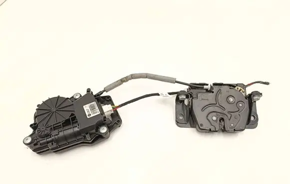 BMW 5 F10 F11 Tailgate/trunk/boot lock/catch/latch 7330649 4825198 51247330649