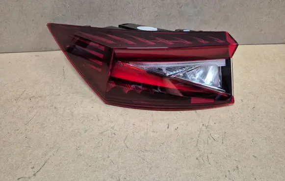 Skoda Enyaq iV Rear/tail lights 5LA945207A
