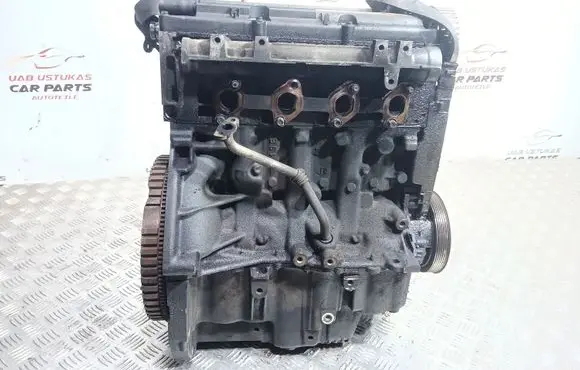Nissan Note (E11) Engine