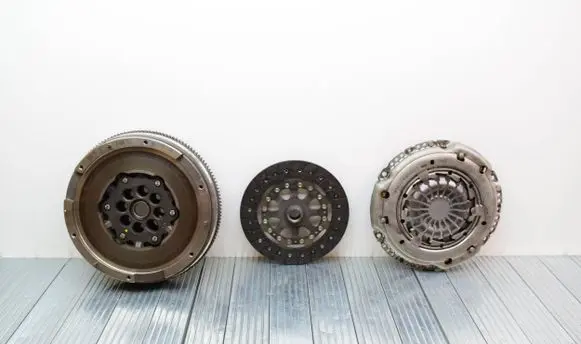 BMW 1 F40 Clutch set kit 8698751 8671939