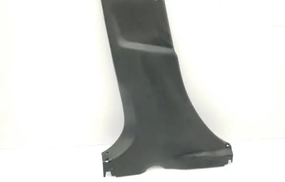 (B) pillar trim (bottom)